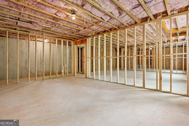 676 Continental Drive, Mcdonough, GA 30253