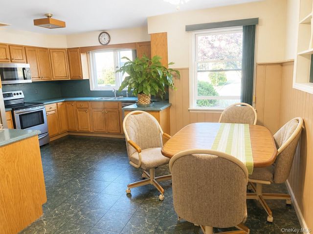 370 Washington Avenue, Patchogue, NY 11772