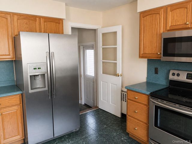 370 Washington Avenue, Patchogue, NY 11772