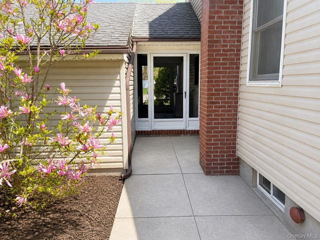370 Washington Avenue, Patchogue, NY 11772