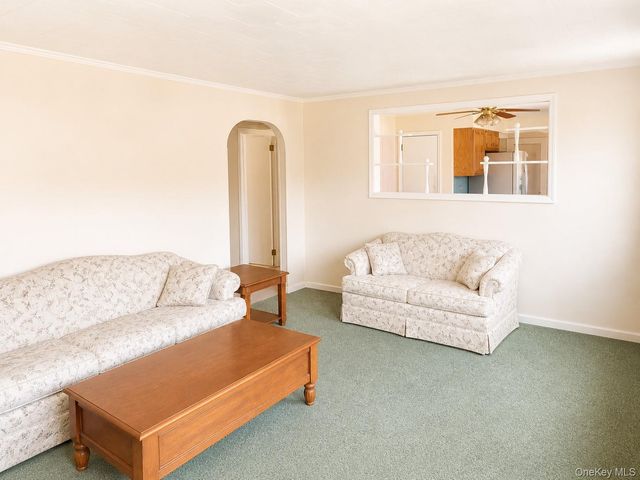 370 Washington Avenue, Patchogue, NY 11772