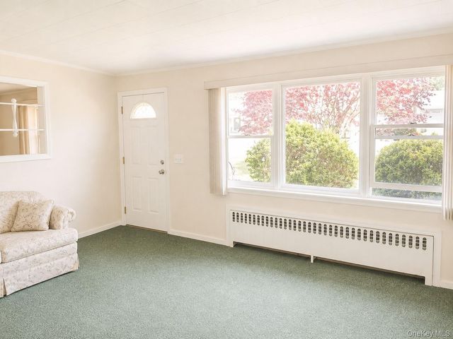 370 Washington Avenue, Patchogue, NY 11772