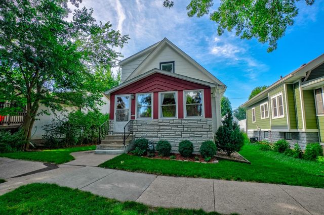 950 Juno Avenue, Saint Paul, MN 55102