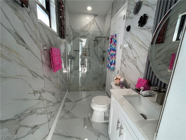 2509 65th ST W, Lehigh Acres, FL 33971