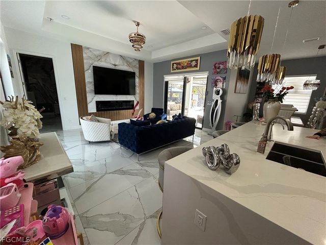 2509 65th ST W, Lehigh Acres, FL 33971