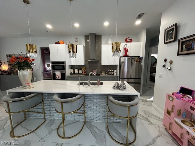 2509 65th ST W, Lehigh Acres, FL 33971