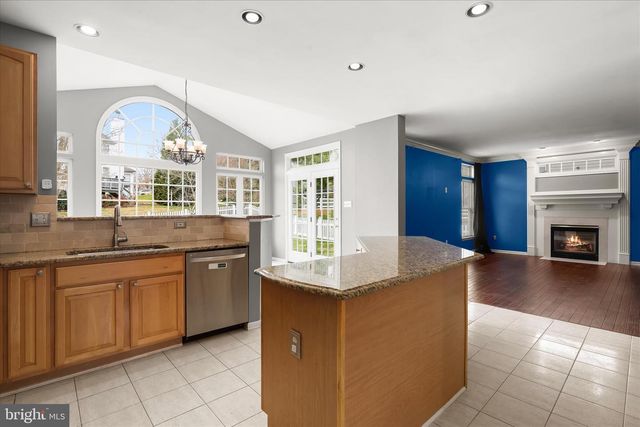 1203 KINGSBRIDGE TER, Mount Airy, MD 21771