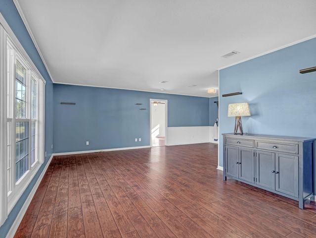 40 Sharilyn Drive, Shalimar, FL 32579