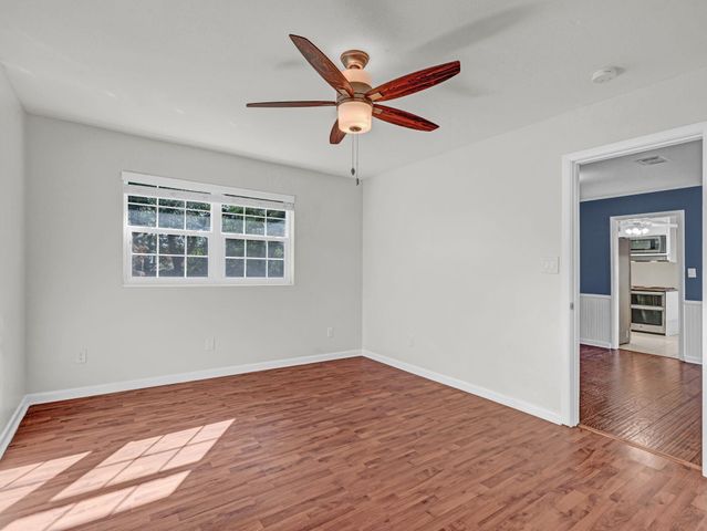 40 Sharilyn Drive, Shalimar, FL 32579