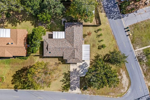 40 Sharilyn Drive, Shalimar, FL 32579