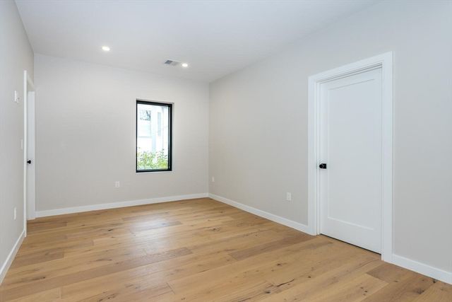 62 Evelyn Road, Needham, MA 02494