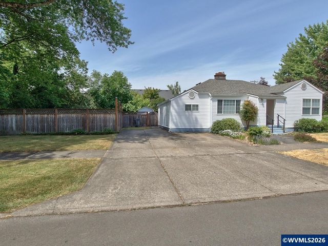 1035 NE Ford St, Mcminnville, OR 97128