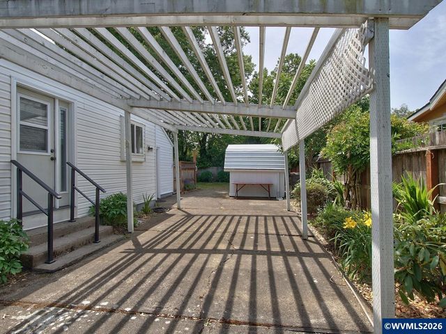 1035 NE Ford St, Mcminnville, OR 97128