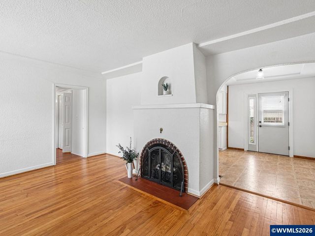 1035 NE Ford St, Mcminnville, OR 97128