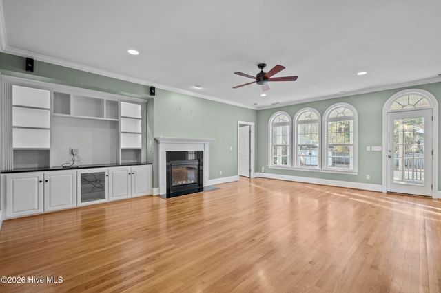 4800 Wedgefield Drive, Wilmington, NC 28409