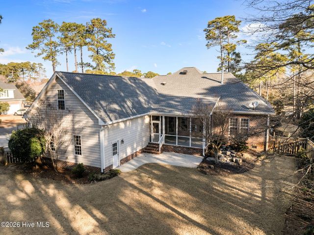 4800 Wedgefield Drive, Wilmington, NC 28409