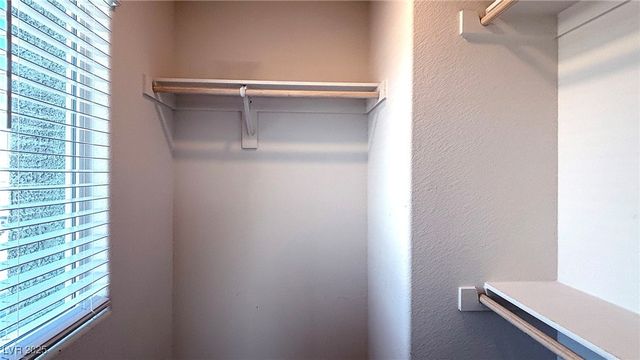 7030 Skyline Blue Street, North Las Vegas, NV 89086