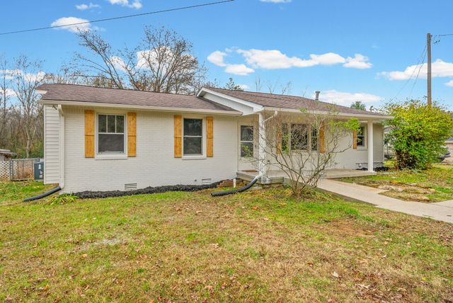 1272 Taylor Town Rd, White Bluff, TN 37187