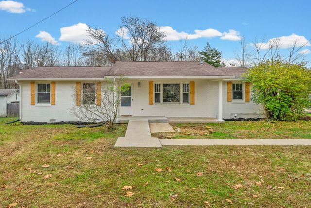 1272 Taylor Town Rd, White Bluff, TN 37187