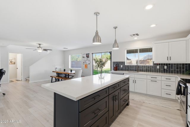 39539 N DUSTY Drive, San Tan Valley, AZ 85140