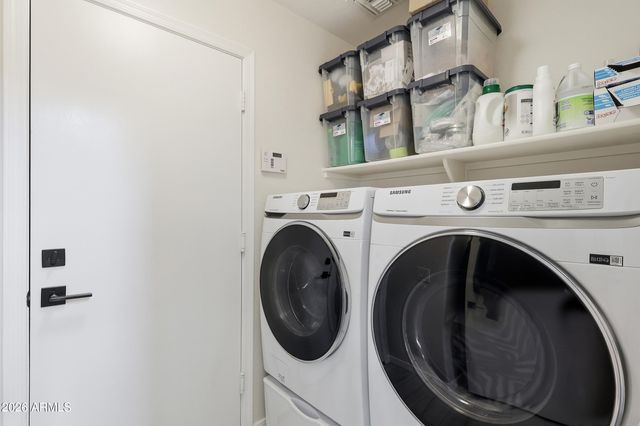 39539 N DUSTY Drive, San Tan Valley, AZ 85140