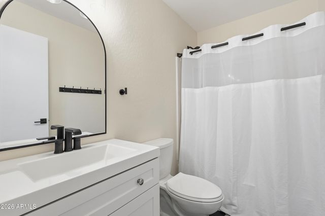 39539 N DUSTY Drive, San Tan Valley, AZ 85140