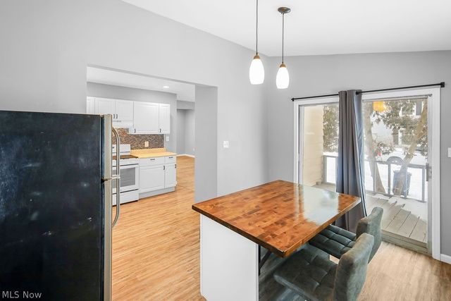 584 Evans Avenue, Akron, OH 44310