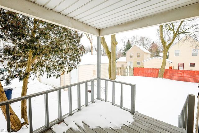 584 Evans Avenue, Akron, OH 44310