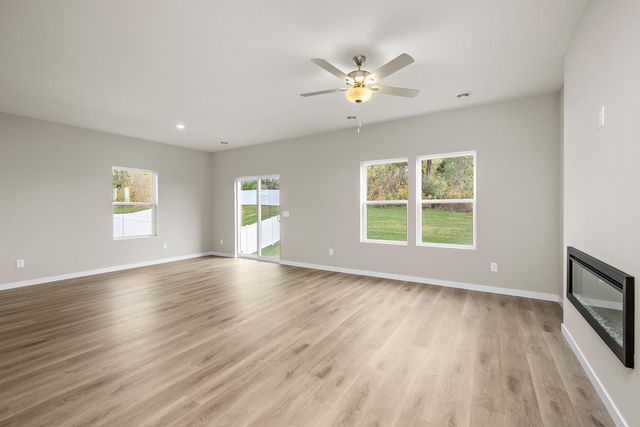 918 Spruce Circle N, Cambridge, MN 55008