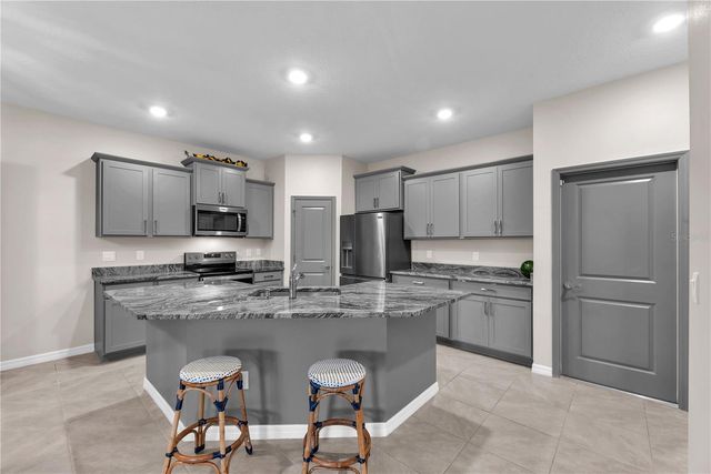 32313 LEXINGTON STREET, Wesley Chapel, FL 33543