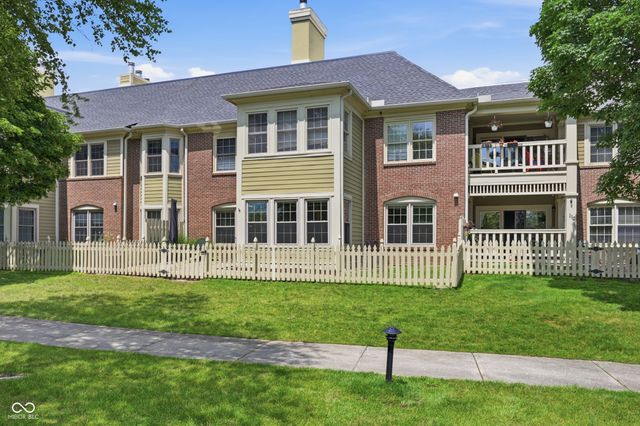 7601 Newport Bay Drive 110, Indianapolis, IN 46240