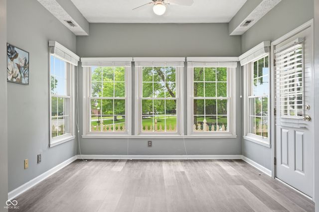 7601 Newport Bay Drive 110, Indianapolis, IN 46240