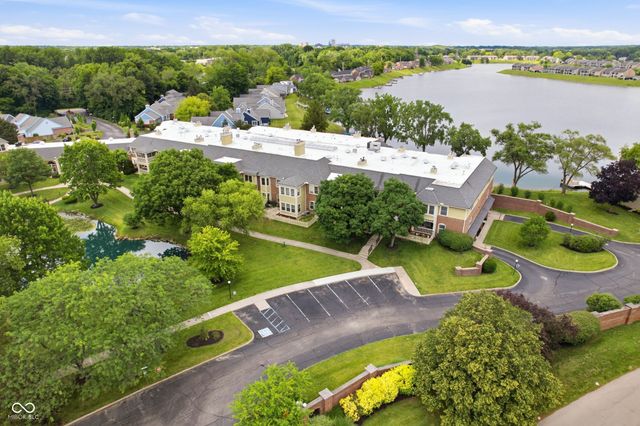 7601 Newport Bay Drive 110, Indianapolis, IN 46240