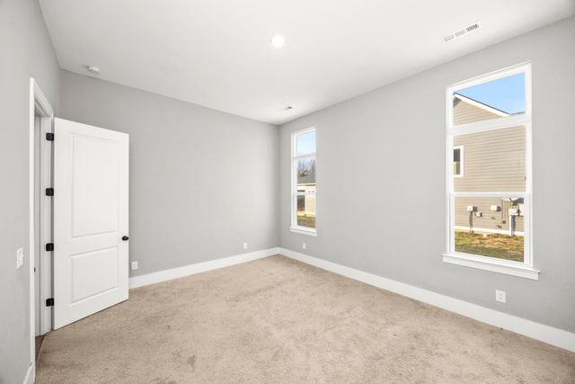 4144 Socata Ct, Cross Plains, TN 37049