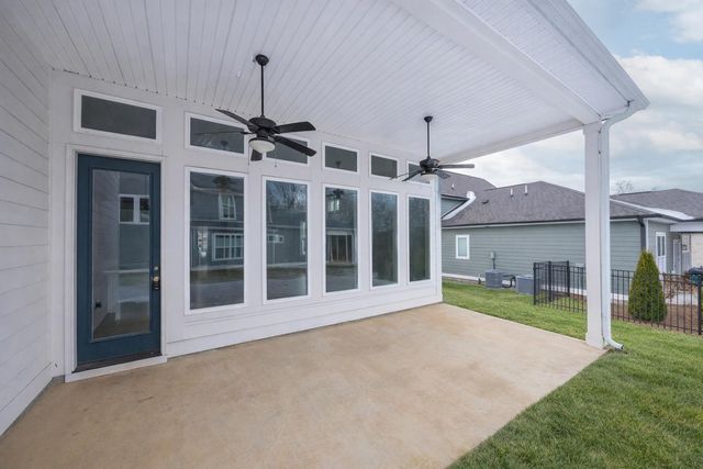 4144 Socata Ct, Cross Plains, TN 37049