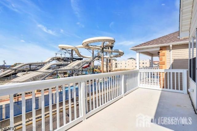 28 Bay Avenue, Keansburg, NJ 07734