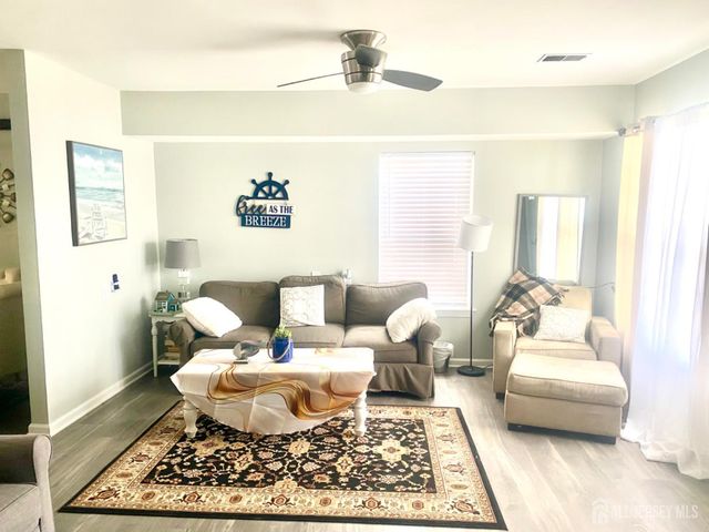 28 Bay Avenue, Keansburg, NJ 07734