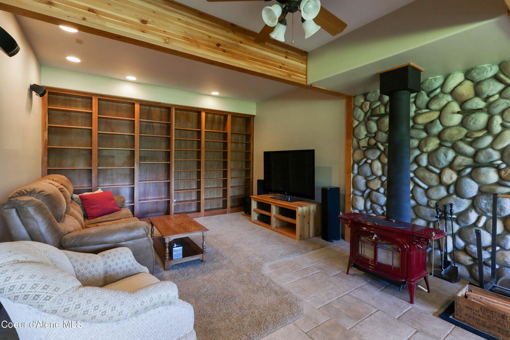 877 Heath Lake RD, Sagle, ID 83860 photo 26