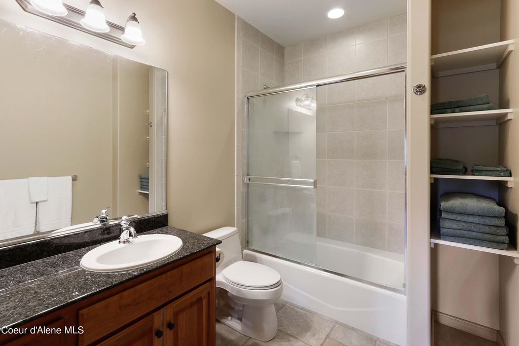 877 Heath Lake RD, Sagle, ID 83860 photo 31