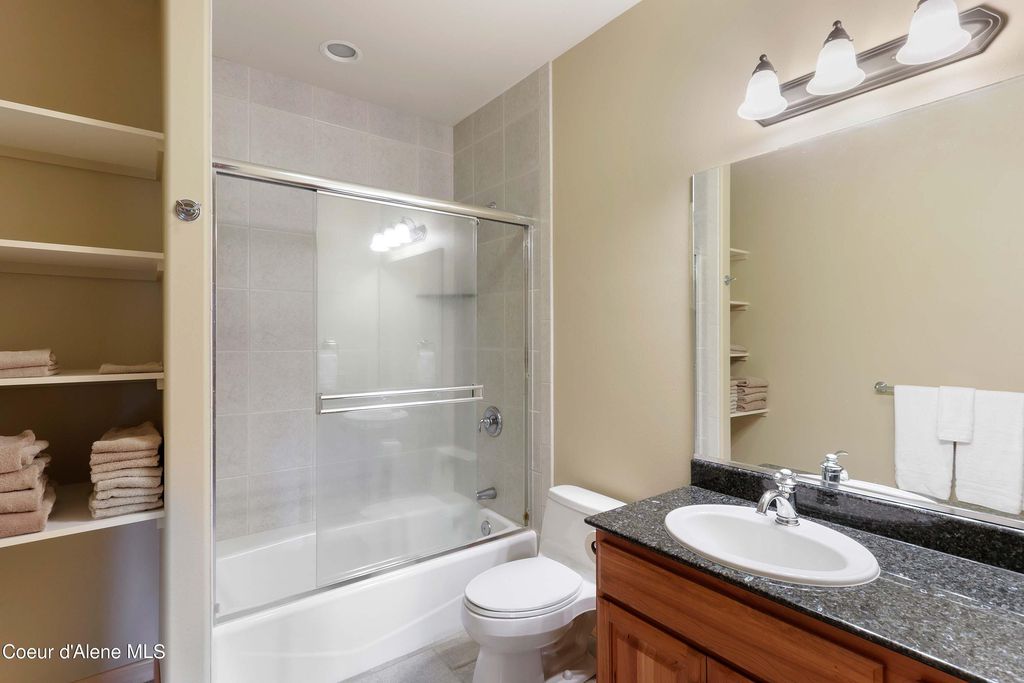 877 Heath Lake RD, Sagle, ID 83860 photo 34