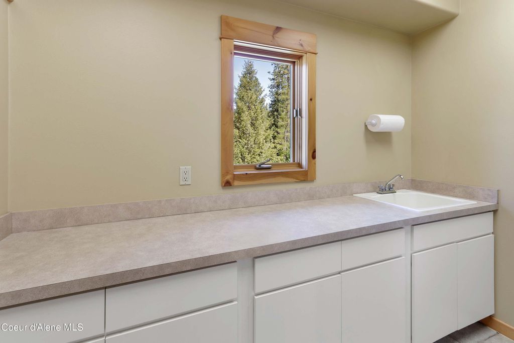 877 Heath Lake RD, Sagle, ID 83860 photo 37