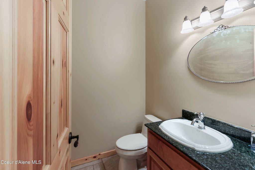 877 Heath Lake RD, Sagle, ID 83860 photo 38