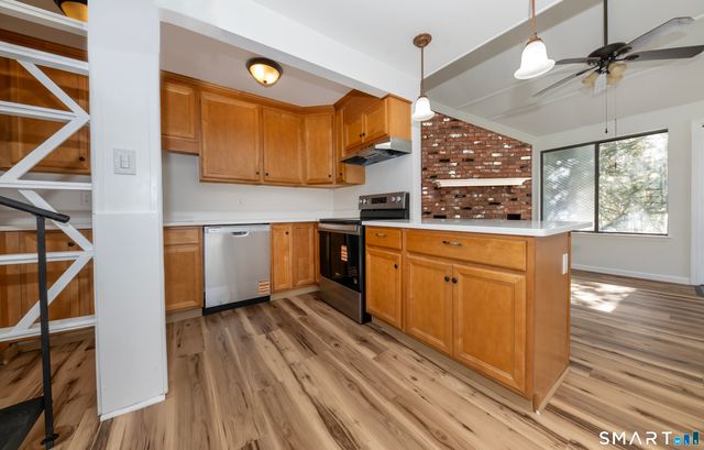 19 Polpis Lane 19, Guilford, CT 06437