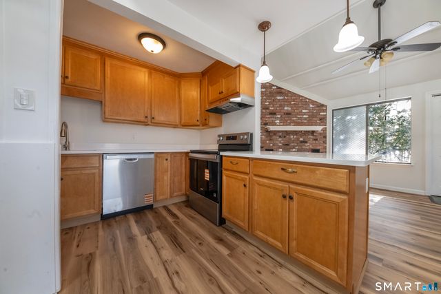 19 Polpis Lane 19, Guilford, CT 06437
