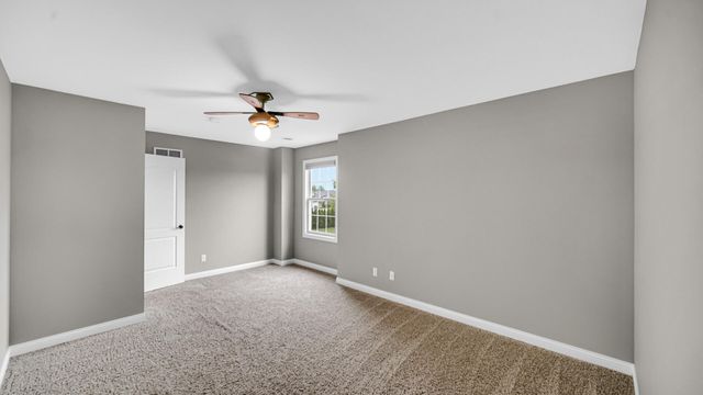 9723 Elle Avenue, St. John, IN 46373