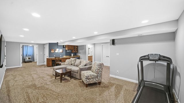 9723 Elle Avenue, St. John, IN 46373