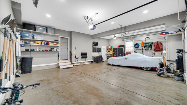 9723 Elle Avenue, St. John, IN 46373