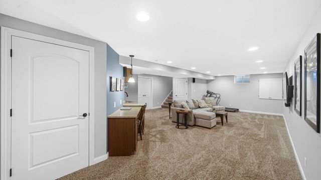 9723 Elle Avenue, St. John, IN 46373
