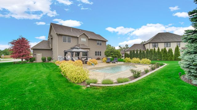 9723 Elle Avenue, St. John, IN 46373