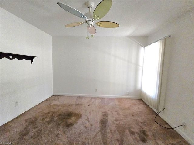 1010 High Ridge Road, Kernersville, NC 27284